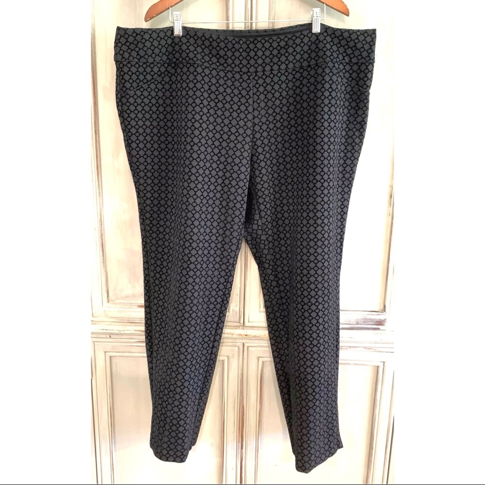Charter Club Black Cambridge Fit Pants 24W